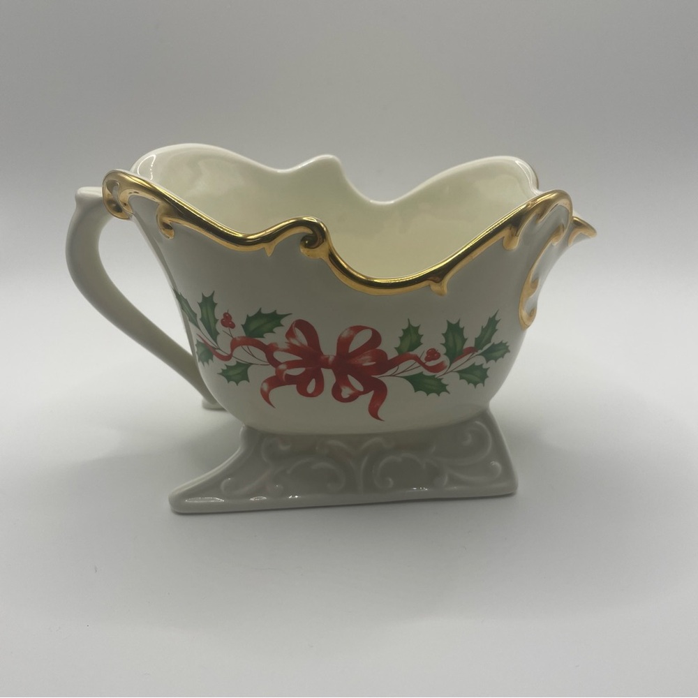 Lenox Holiday Santa Collection Creamer Sleigh Creamer Holly & Ribbons - Picture 2 of 8